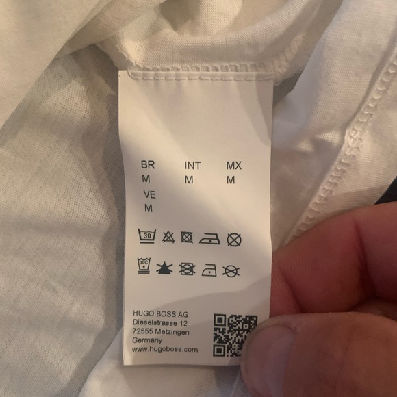 New Men’s Boss Tee White Size M. It’s comfortable and very stylish & slim fit. - Picture 8 of 10